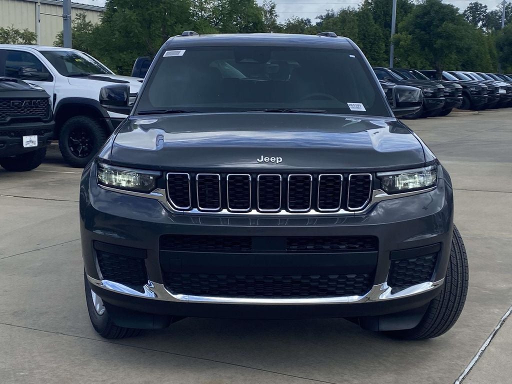 2026 Jeep Grand Cherokee GRAND CHEROKEE L LAREDO X 4X2