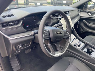2026 Jeep Grand Cherokee GRAND CHEROKEE L LAREDO X 4X2