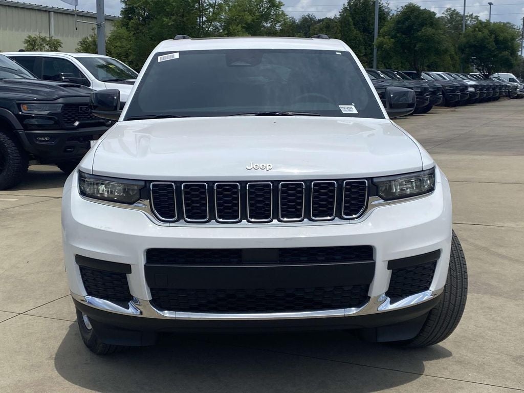 2026 Jeep Grand Cherokee GRAND CHEROKEE L LAREDO X 4X2