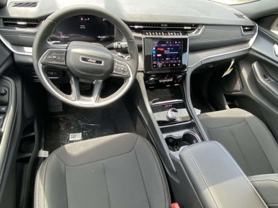 2026 Jeep Grand Cherokee GRAND CHEROKEE L LAREDO X 4X2