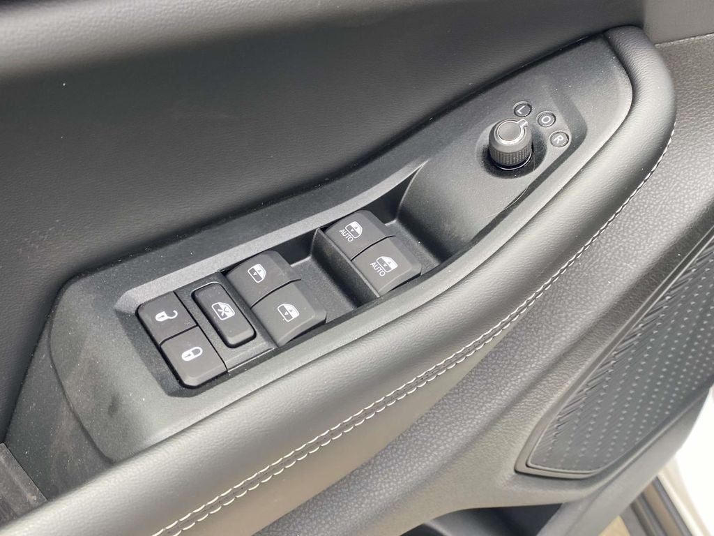 2026 Jeep Grand Cherokee GRAND CHEROKEE L LAREDO X 4X2