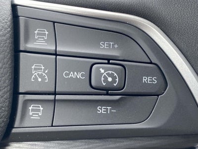 2026 Jeep Grand Cherokee GRAND CHEROKEE L LAREDO X 4X2