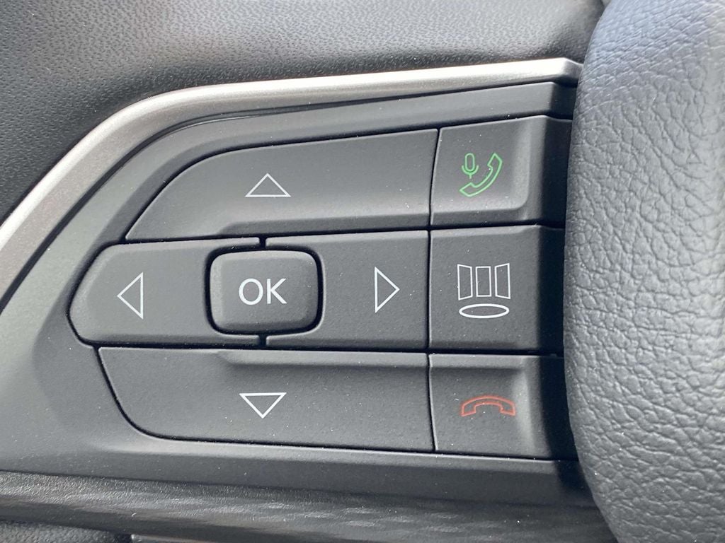 2026 Jeep Grand Cherokee GRAND CHEROKEE L LAREDO X 4X2