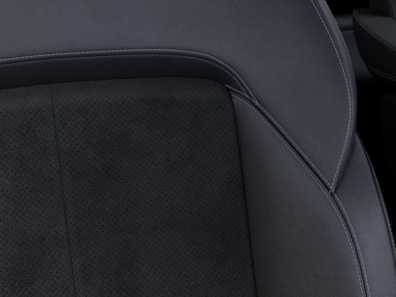 2026 Jeep Grand Cherokee GRAND CHEROKEE L LAREDO ALTITUDE 4X2