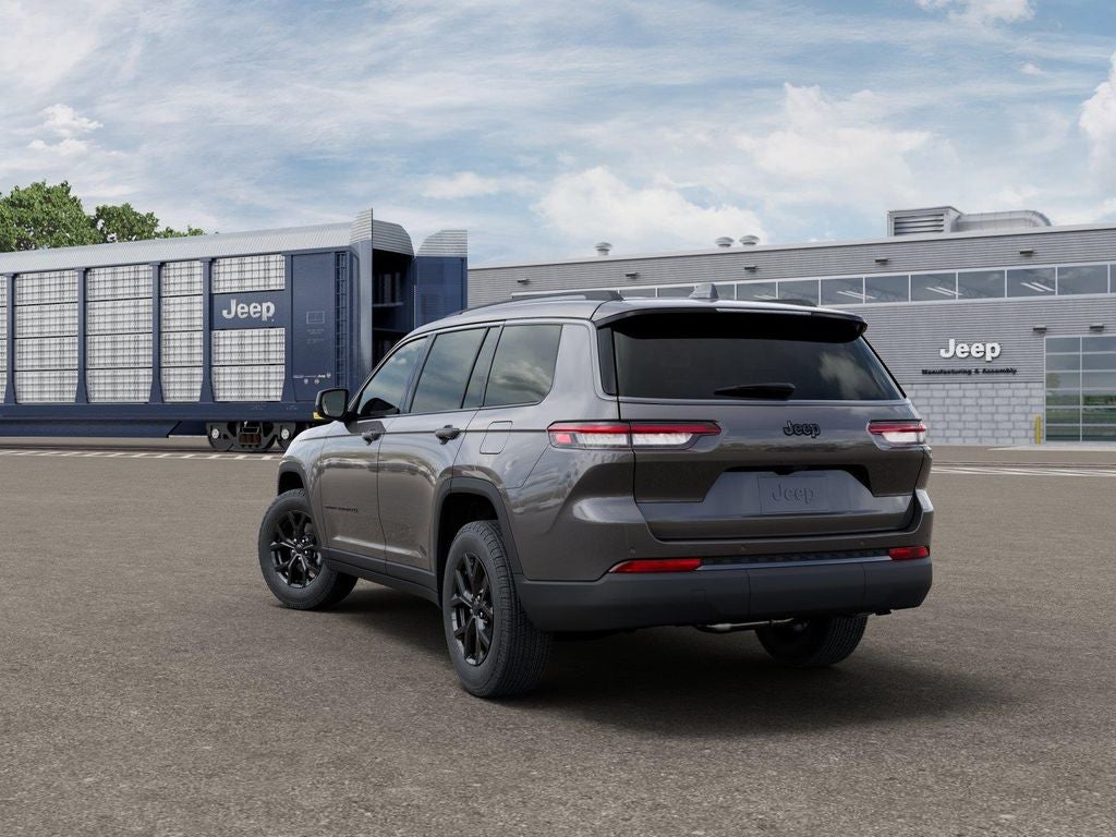 2026 Jeep Grand Cherokee GRAND CHEROKEE L LAREDO ALTITUDE 4X2
