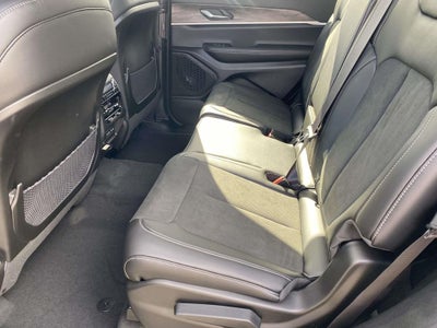 2026 Jeep Grand Cherokee GRAND CHEROKEE L LAREDO ALTITUDE 4X2