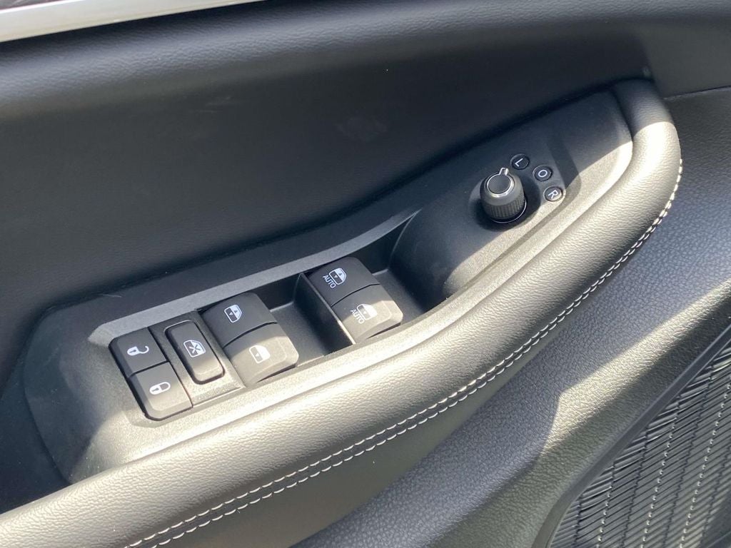 2026 Jeep Grand Cherokee GRAND CHEROKEE L LAREDO ALTITUDE 4X2