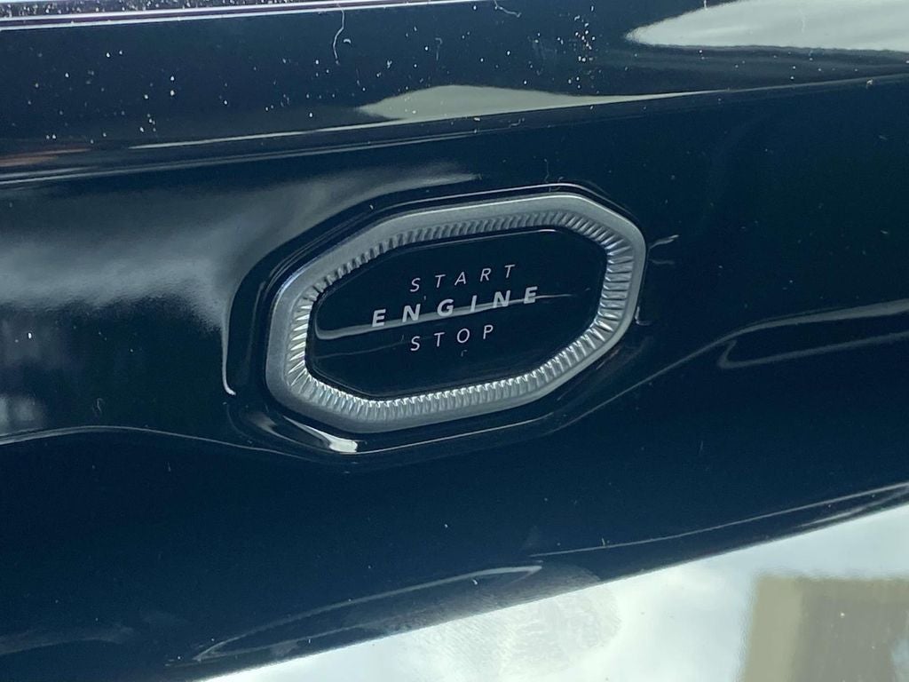 2026 Jeep Grand Cherokee GRAND CHEROKEE L LAREDO ALTITUDE 4X2