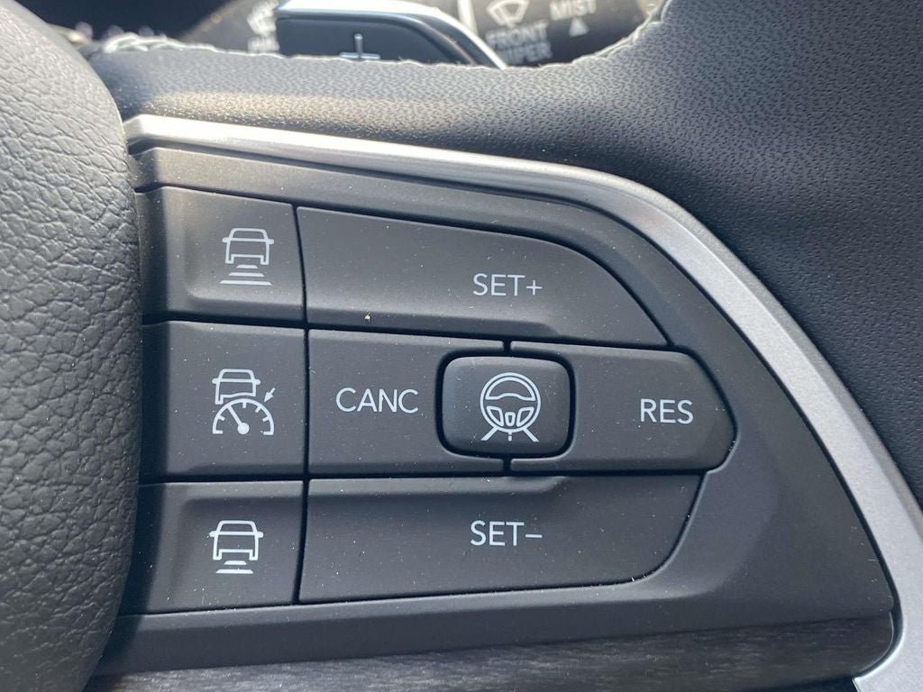 2026 Jeep Grand Cherokee GRAND CHEROKEE L LAREDO ALTITUDE 4X2