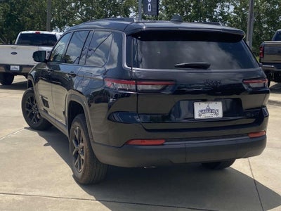 2026 Jeep Grand Cherokee GRAND CHEROKEE L LAREDO ALTITUDE 4X2