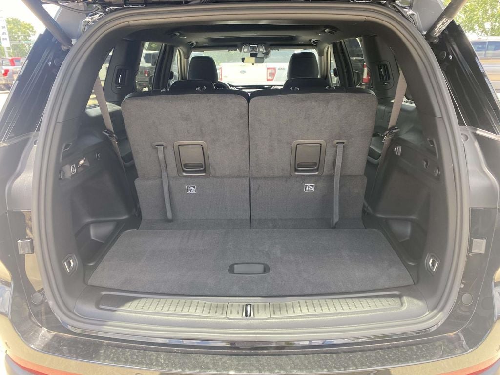 2026 Jeep Grand Cherokee GRAND CHEROKEE L LAREDO ALTITUDE 4X2