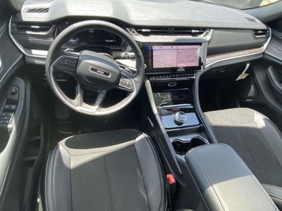 2026 Jeep Grand Cherokee GRAND CHEROKEE L LAREDO ALTITUDE 4X2