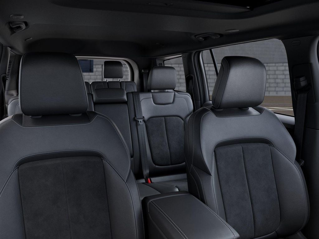 2026 Jeep Grand Cherokee GRAND CHEROKEE L LAREDO ALTITUDE 4X2