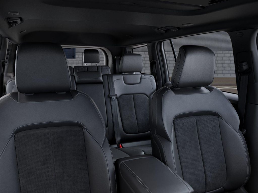 2026 Jeep Grand Cherokee GRAND CHEROKEE L LAREDO ALTITUDE 4X2