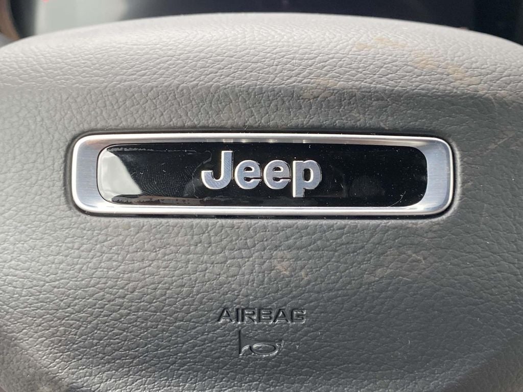 2026 Jeep Grand Cherokee GRAND CHEROKEE L LAREDO ALTITUDE 4X2