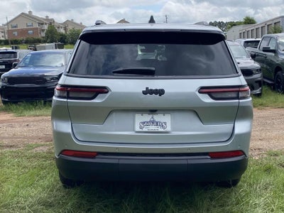 2026 Jeep Grand Cherokee GRAND CHEROKEE L LAREDO ALTITUDE 4X2
