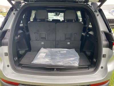 2026 Jeep Grand Cherokee GRAND CHEROKEE L LAREDO ALTITUDE 4X2