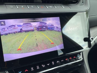 2026 Jeep Grand Cherokee GRAND CHEROKEE L LAREDO ALTITUDE 4X2