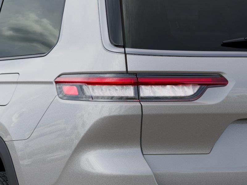 2026 Jeep Grand Cherokee GRAND CHEROKEE L LAREDO ALTITUDE 4X2