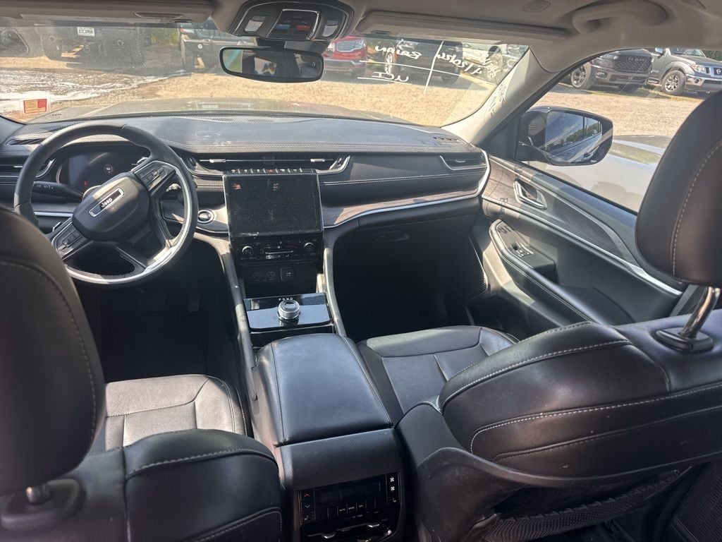 2023 Jeep Grand Cherokee L Limited 4x2