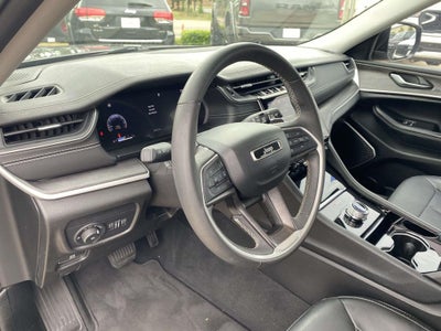2023 Jeep Grand Cherokee L Limited 4x2