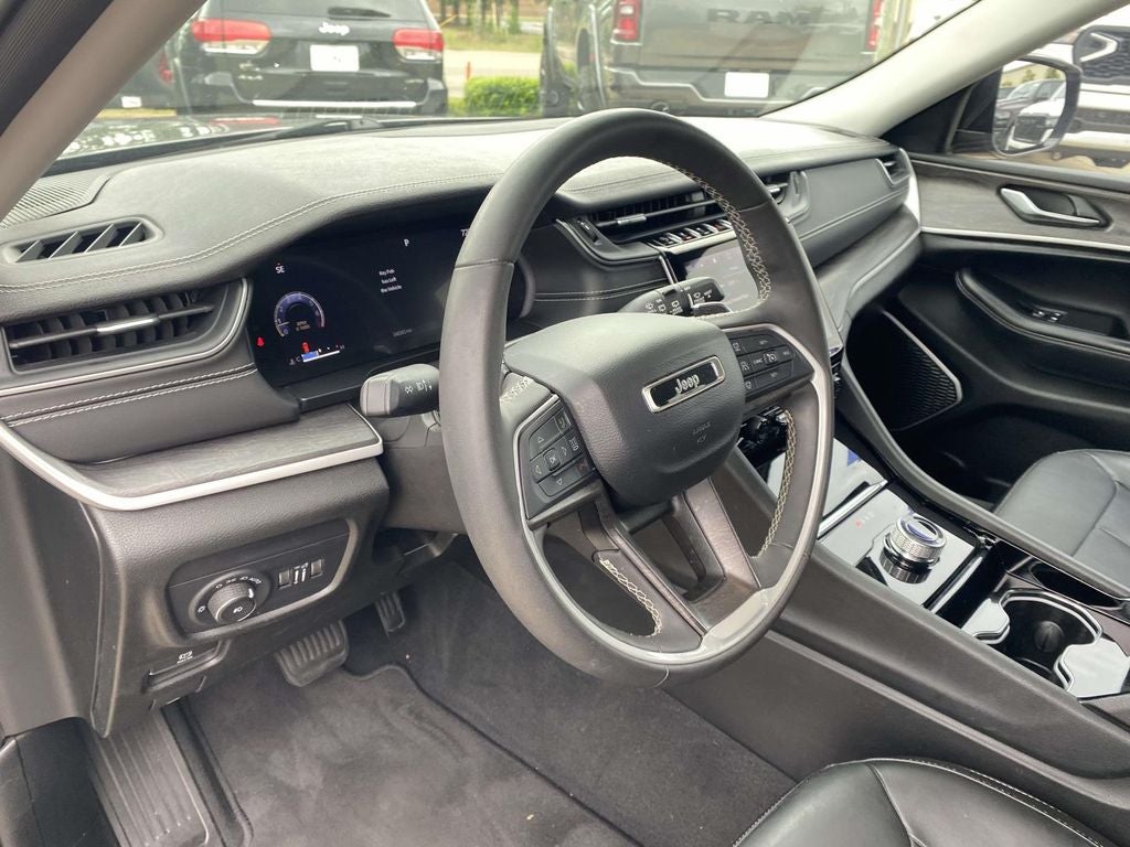 2023 Jeep Grand Cherokee L Limited 4x2