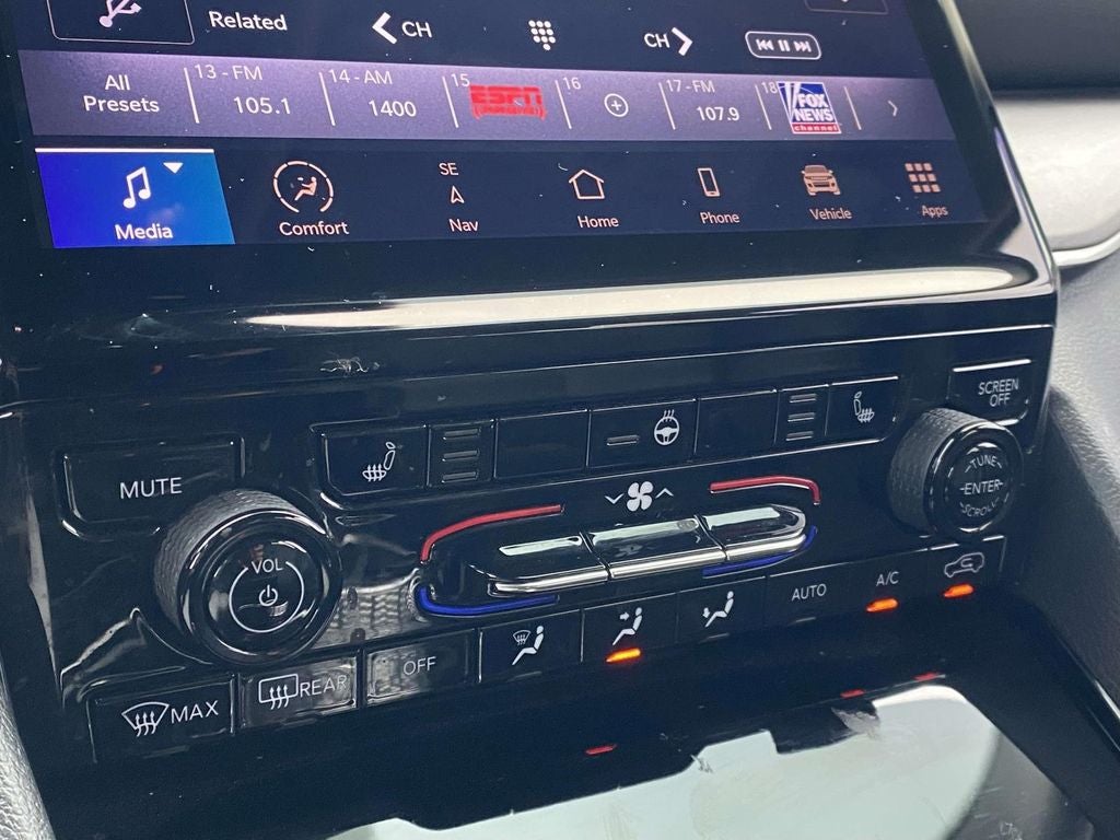 2023 Jeep Grand Cherokee L Limited 4x2