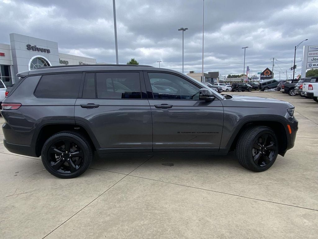 2023 Jeep Grand Cherokee L Limited 4x2