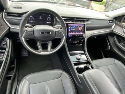 2023 Jeep Grand Cherokee L Limited 4x2