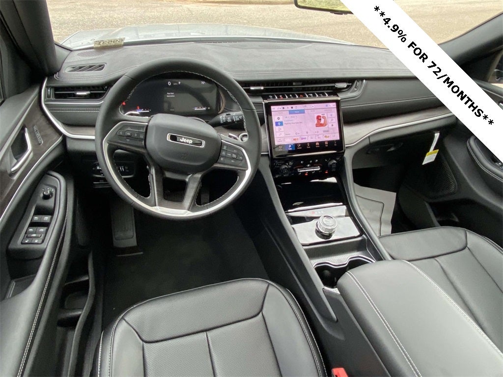 2025 Jeep Grand Cherokee GRAND CHEROKEE L LIMITED 4X2