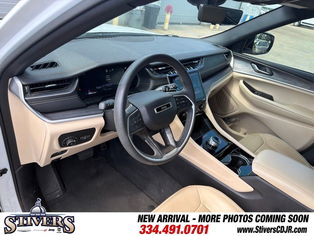 2023 Jeep Grand Cherokee L Limited 4x2
