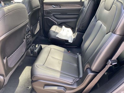 2026 Jeep Grand Cherokee GRAND CHEROKEE L LIMITED 4X2