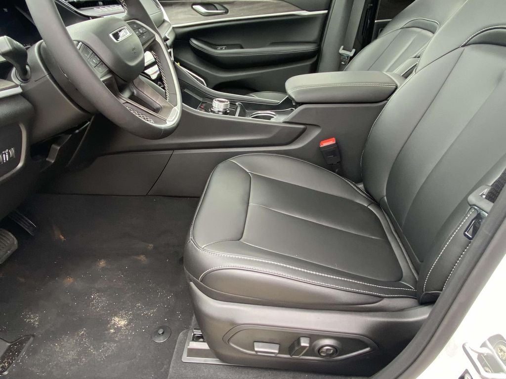 2026 Jeep Grand Cherokee GRAND CHEROKEE L LIMITED 4X2
