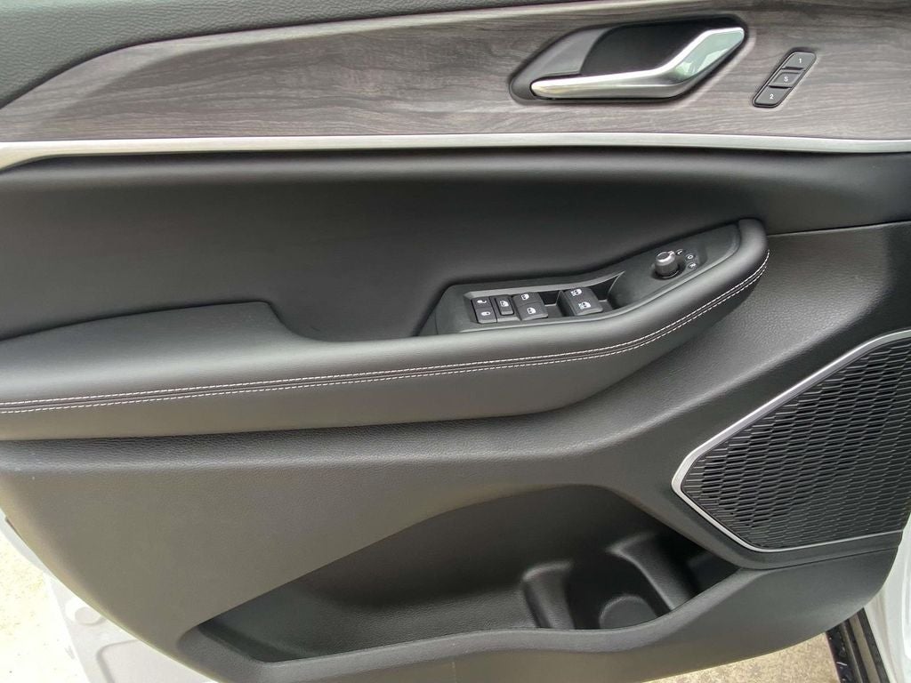 2026 Jeep Grand Cherokee GRAND CHEROKEE L LIMITED 4X2