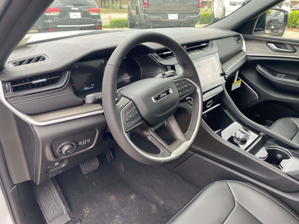 2026 Jeep Grand Cherokee GRAND CHEROKEE L LIMITED 4X2