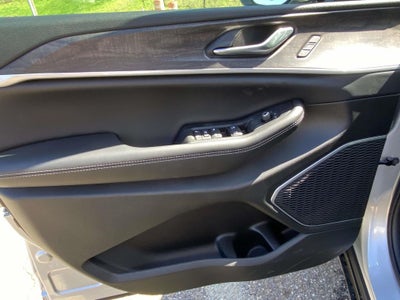 2026 Jeep Grand Cherokee GRAND CHEROKEE L LIMITED 4X2