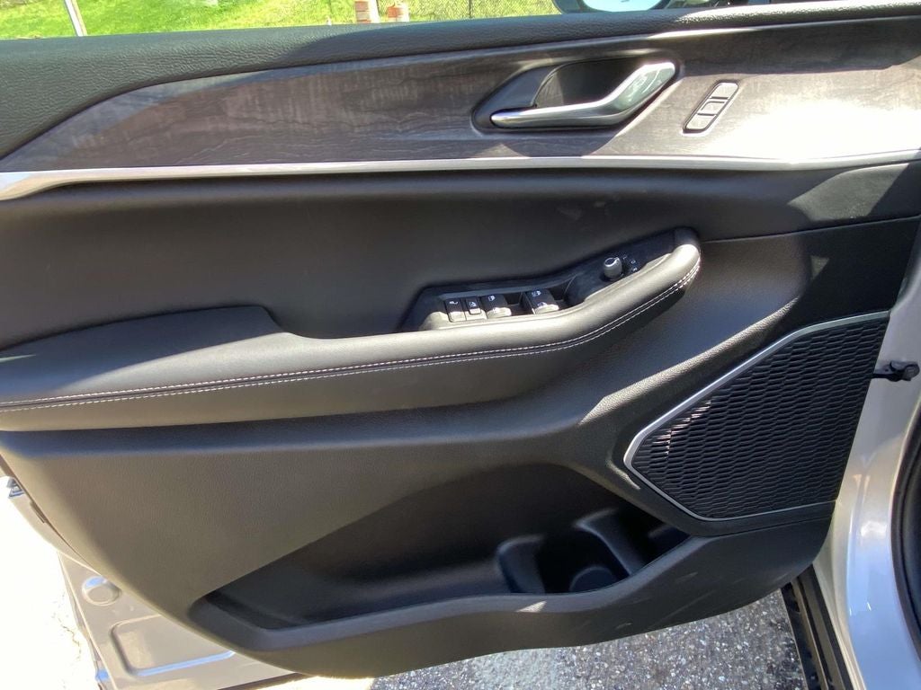 2026 Jeep Grand Cherokee GRAND CHEROKEE L LIMITED 4X2