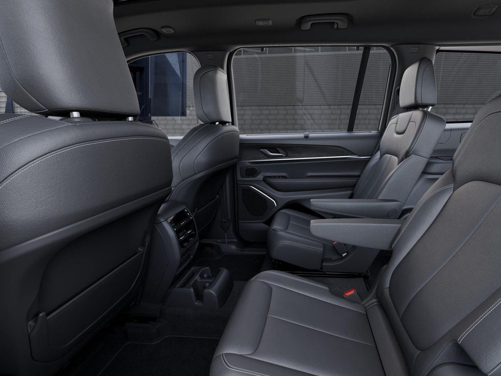 2026 Jeep Grand Cherokee GRAND CHEROKEE L LIMITED 4X2