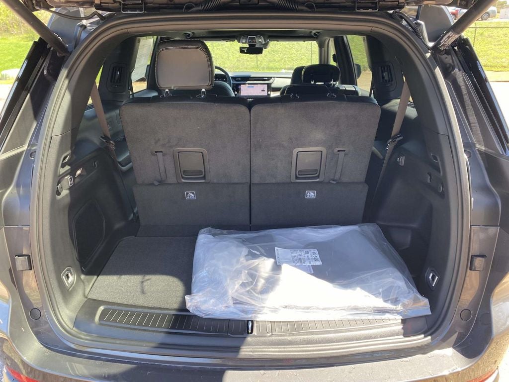 2026 Jeep Grand Cherokee GRAND CHEROKEE L LIMITED 4X2