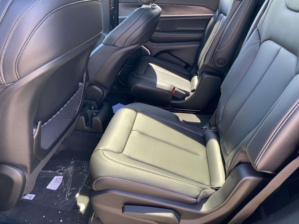 2026 Jeep Grand Cherokee GRAND CHEROKEE L LIMITED 4X2