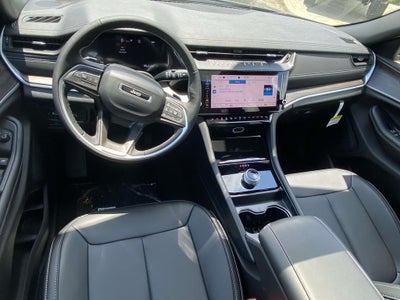 2026 Jeep Grand Cherokee GRAND CHEROKEE L LIMITED 4X2