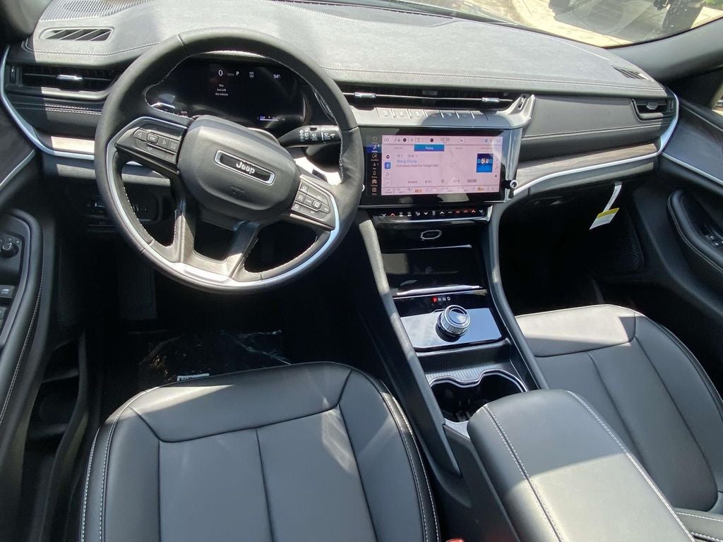 2026 Jeep Grand Cherokee GRAND CHEROKEE L LIMITED 4X2
