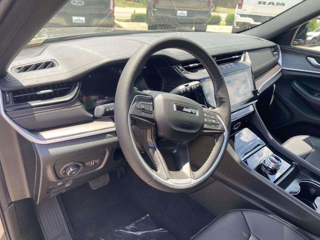 2026 Jeep Grand Cherokee GRAND CHEROKEE L LIMITED 4X2