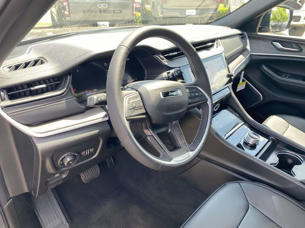 2026 Jeep Grand Cherokee GRAND CHEROKEE L LIMITED 4X2