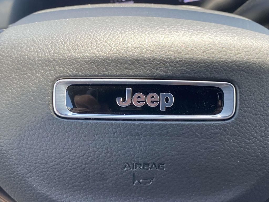 2026 Jeep Grand Cherokee GRAND CHEROKEE L LIMITED 4X2