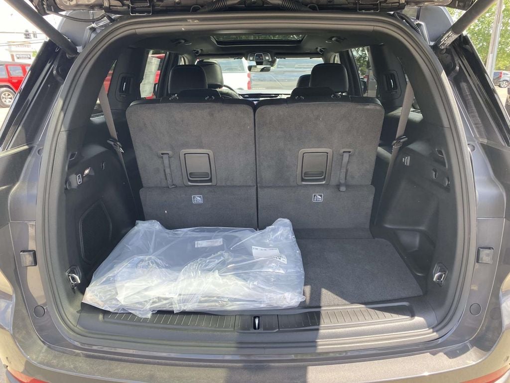 2026 Jeep Grand Cherokee GRAND CHEROKEE L LIMITED 4X2