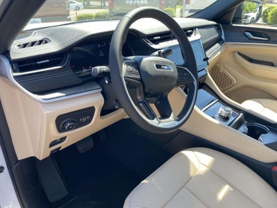 2026 Jeep Grand Cherokee GRAND CHEROKEE L LIMITED 4X2