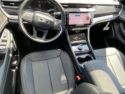 2026 Jeep Grand Cherokee GRAND CHEROKEE L LIMITED 4X2