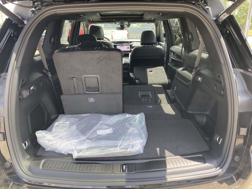 2026 Jeep Grand Cherokee GRAND CHEROKEE L LIMITED 4X2