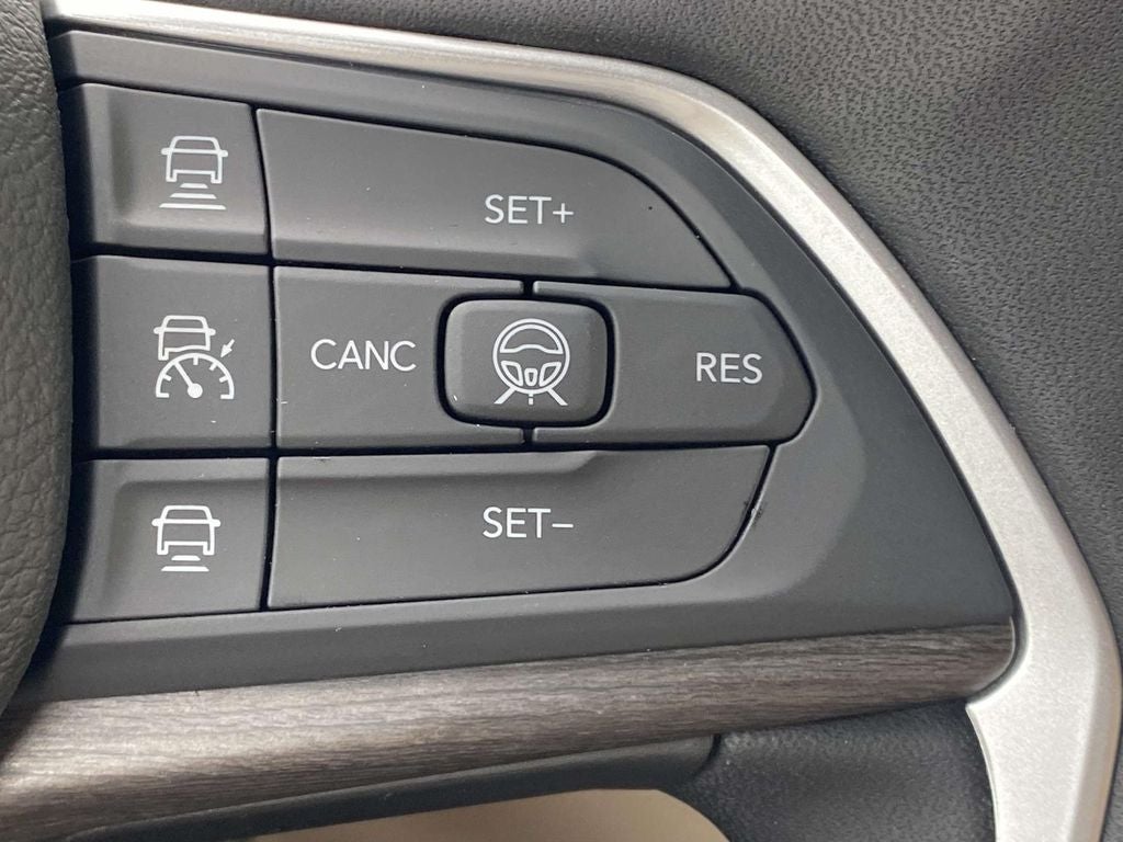 2026 Jeep Grand Cherokee GRAND CHEROKEE L LIMITED 4X2